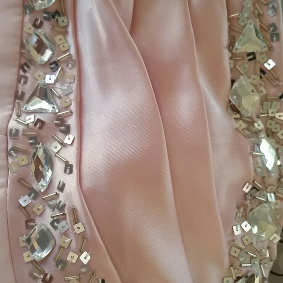 Steppin' out pink juniors 7/8 prom dress - Picture 4 of 4